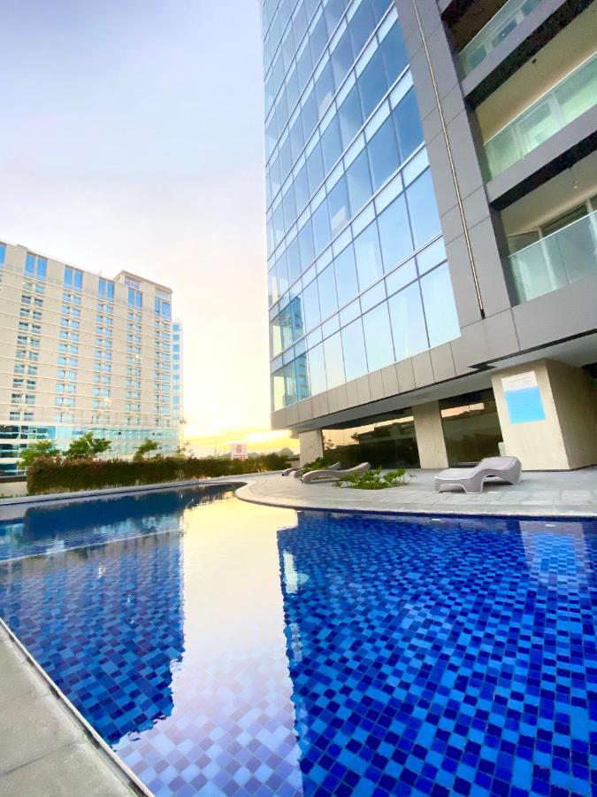 Condotel Aeon Towers Davao 20Mbps Wifi Dış mekan fotoğraf