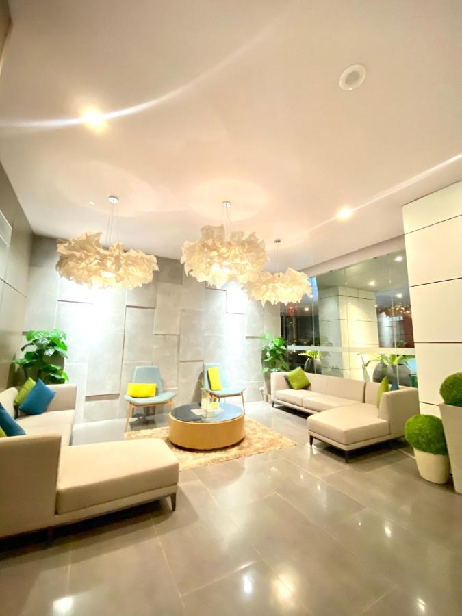 Condotel Aeon Towers Davao 20Mbps Wifi Dış mekan fotoğraf